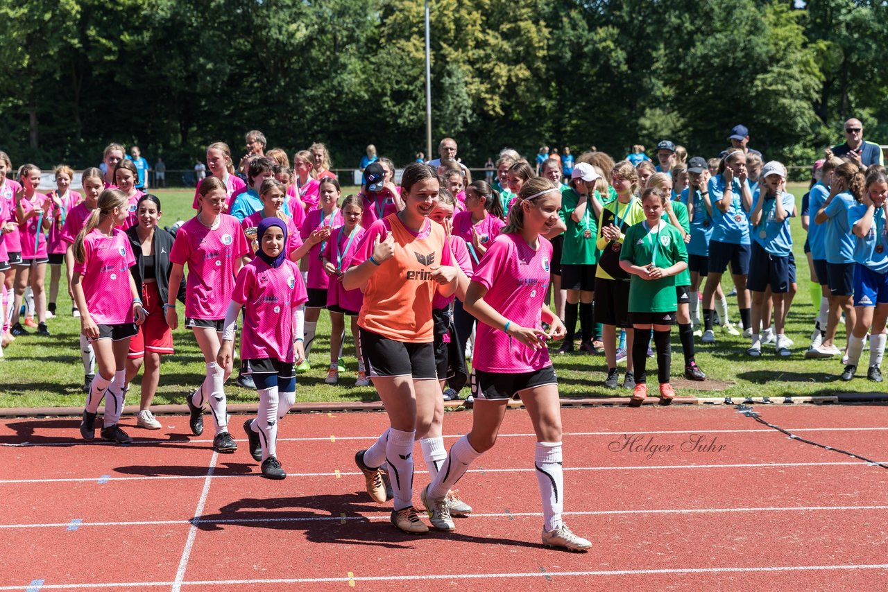Bild 152 - Loewinnen Cup